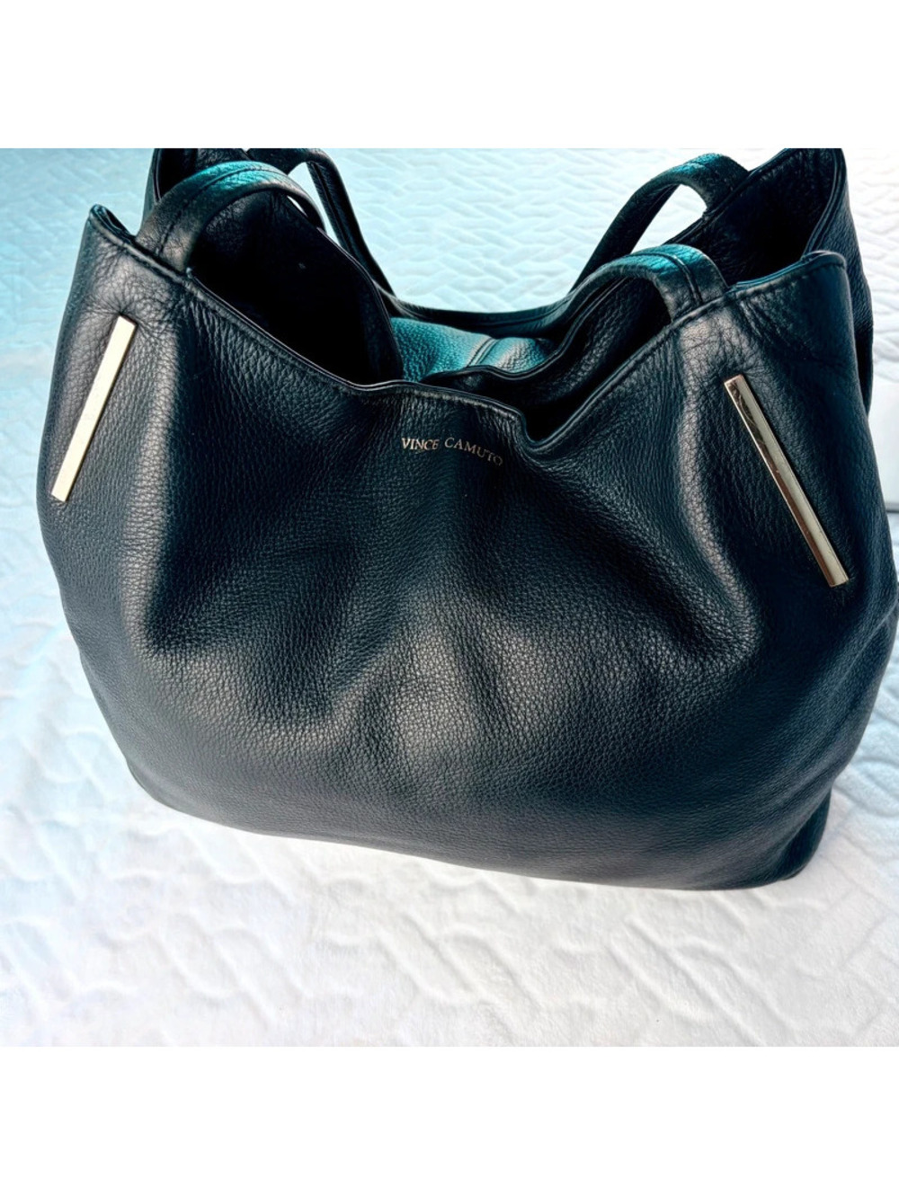 Vince Camuto leather tote Black with Gold hardware Minimalist Classic - Picture 2 of 12